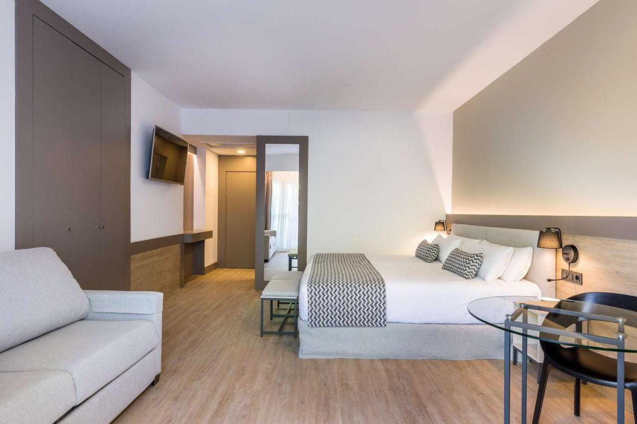 Occidental Puerto Banus 4*